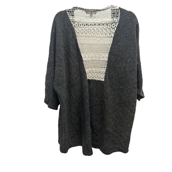 Umgee Cardigan Sweater Charcoal Gray Open Front Crochet Back Plus Size 1XL/2XL - Picture 2 of 7